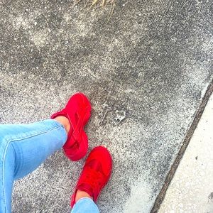 ❤️‍🔥Flaming red hot huaraches❤️‍🔥